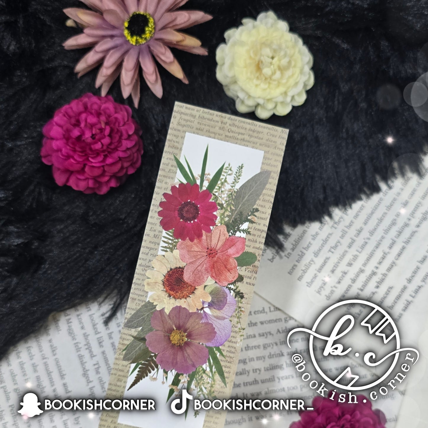 Vintage Flowers Bookmark