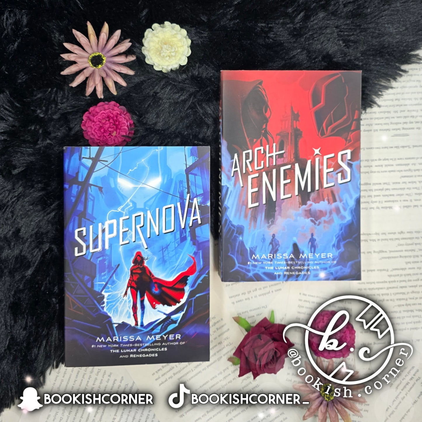 Renegades (set) By Marissa Meyer