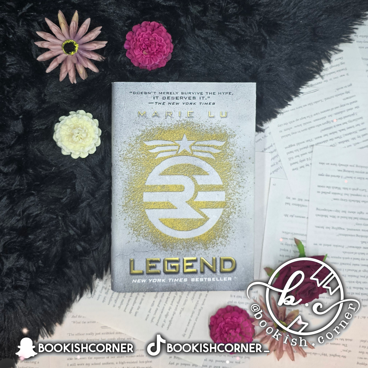 Legend (set) By Marie Lu