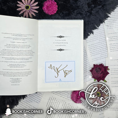 SIGNED Caraval By Stephanie Garber